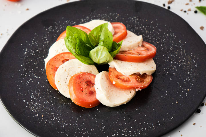 Caprese Vegan Salad