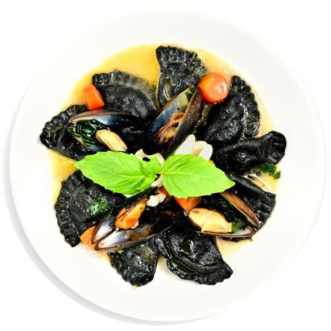 Ravioli Neri alla Mediterranea