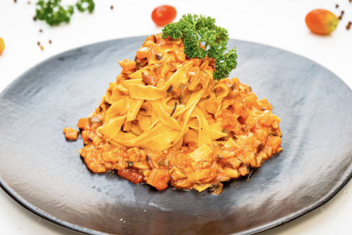 Fettuccine Vegane alla Bolognese